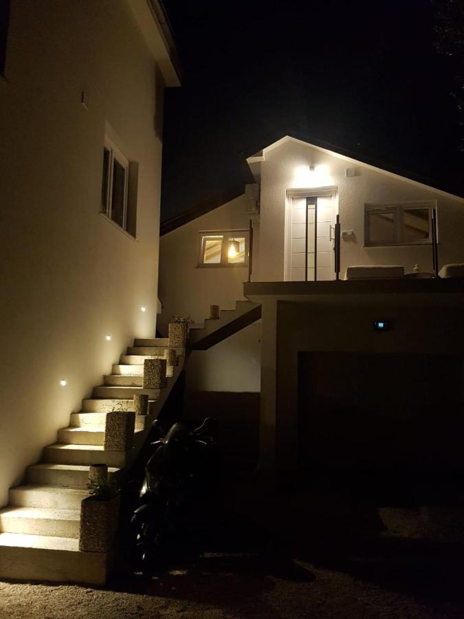 Apartments And Rooms Ivana Krk Town Exterior foto